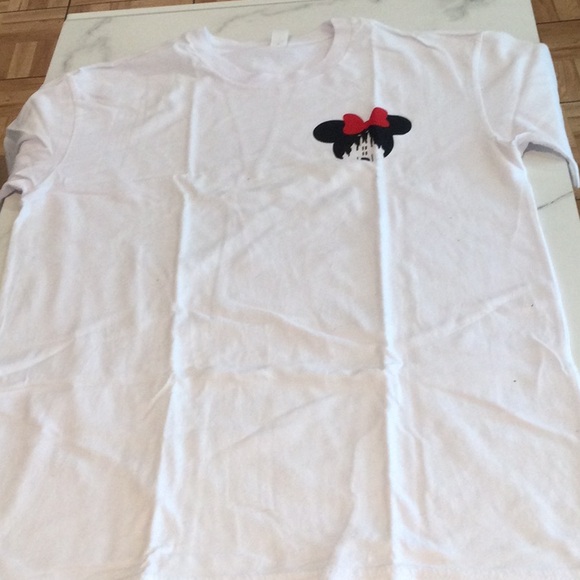 Disney Minnie Mouse white cotton short sleeve graphic tee, small. - Picture 3 of 4